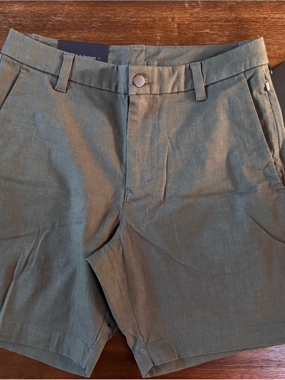 lululemon athletica Men’s Olive Green Flat Front Shorts
